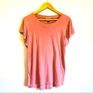 Universal thread pink t-shirt medium m
